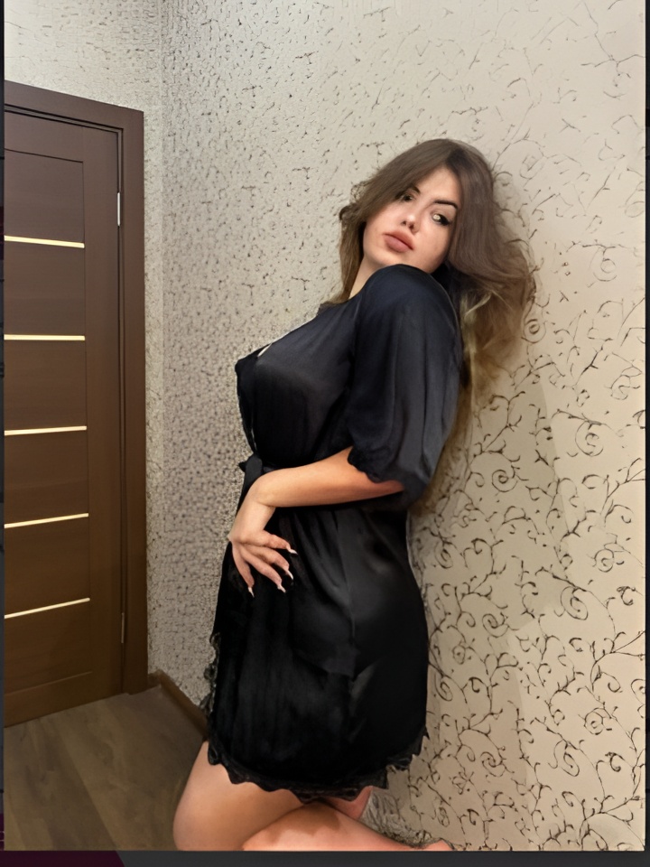 Ангелина привлекальеная девушка из Томска цена от 10000 руб