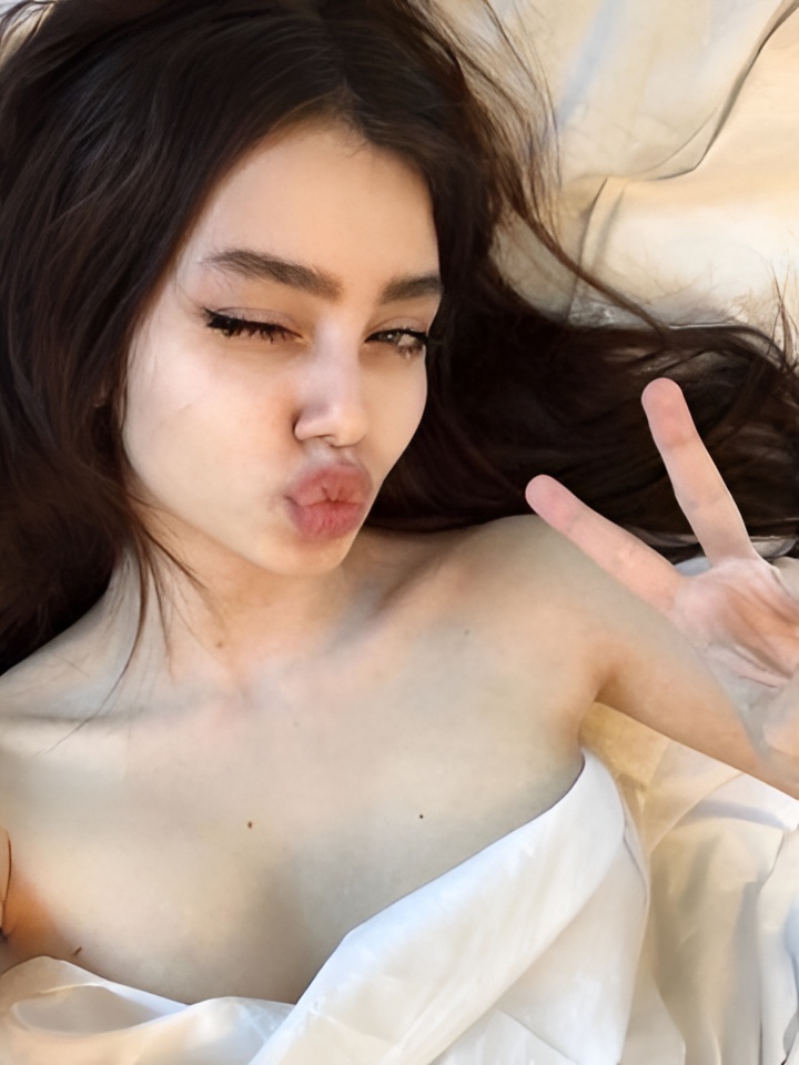 Борислава привлекальеная девушка из Томска цена от 2500 руб