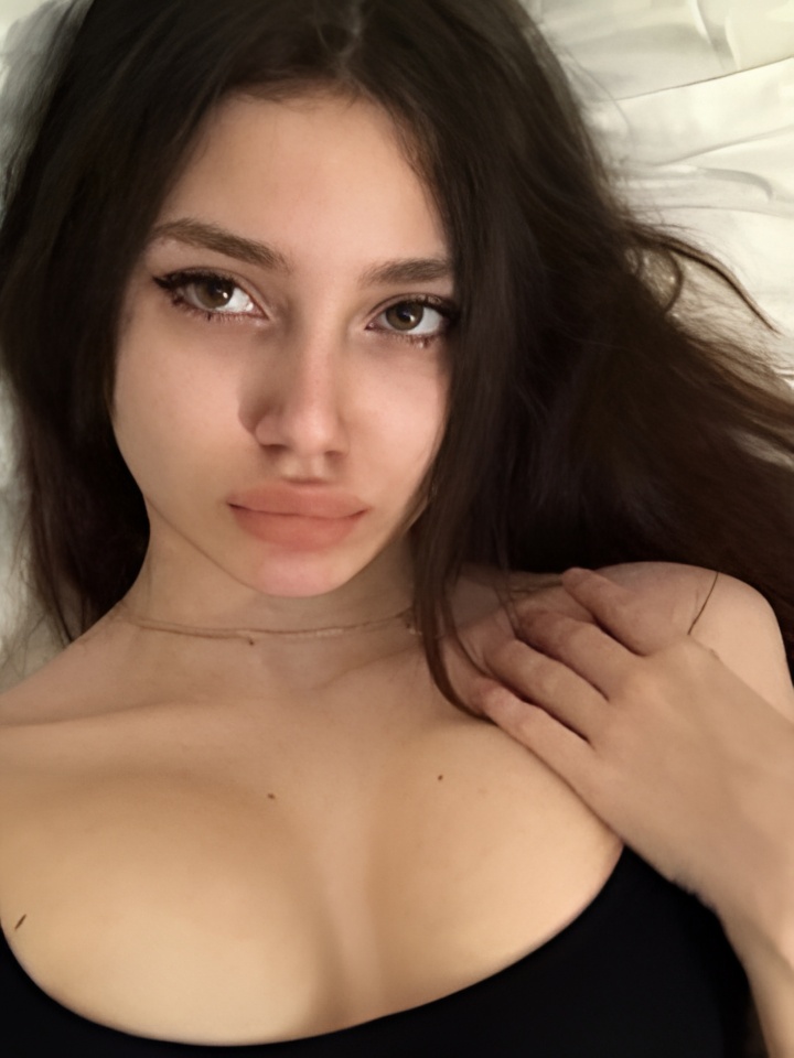 Милена привлекальеная девушка из Томска цена от 1500 руб