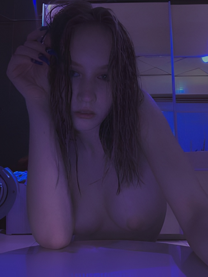 Индивидуалка Мира, доступна для личного знакомства от 2500 руб