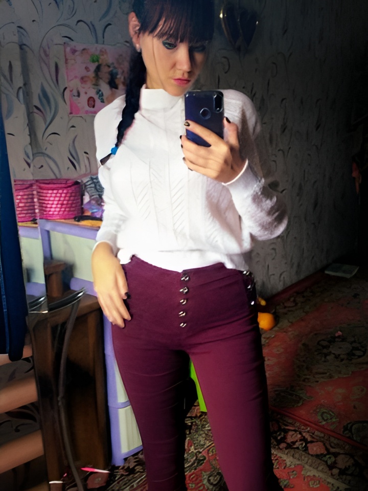 Стефания привлекальеная девушка из Томска цена от 2000 руб