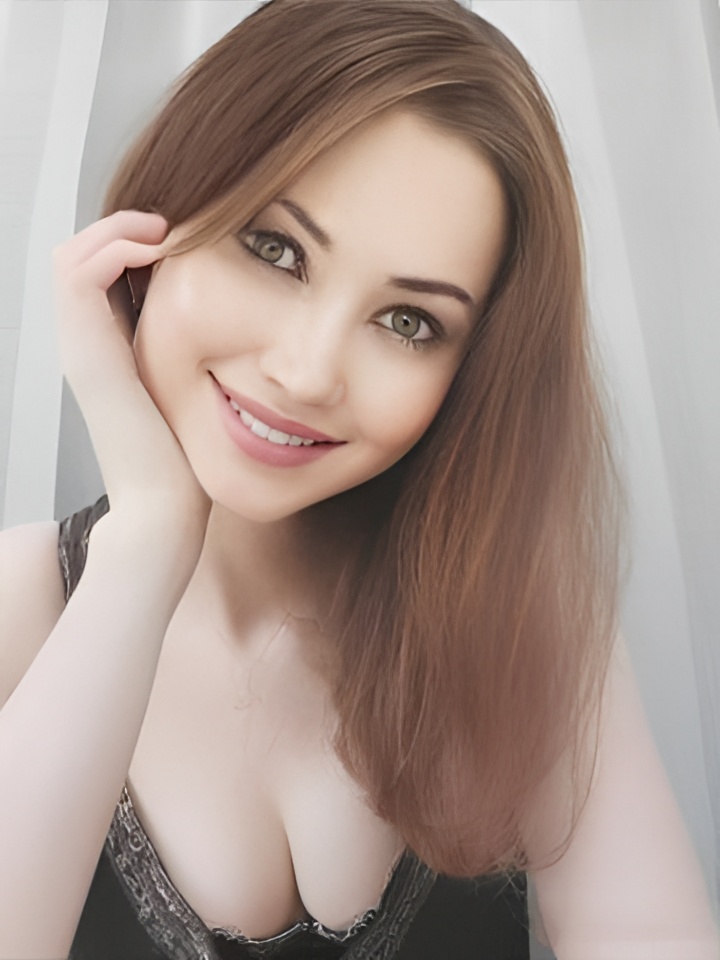 Владислава привлекальеная девушка из Томска цена от 3000 руб