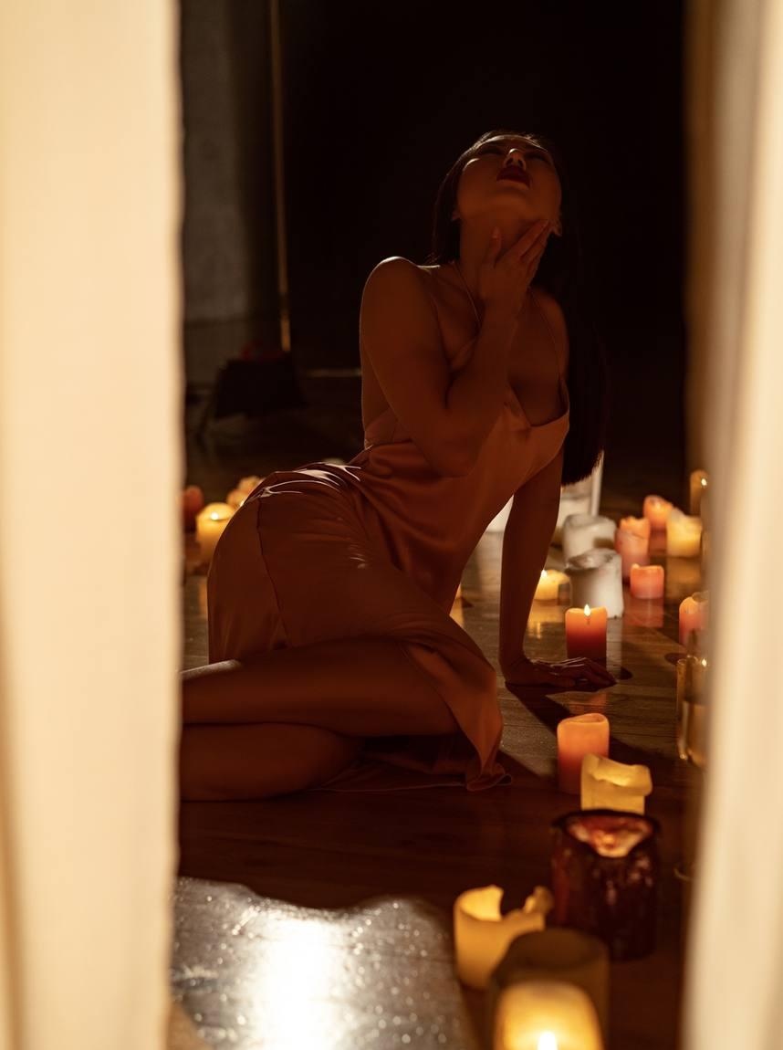 Тоня привлекальеная девушка из Томска цена от 7000 руб