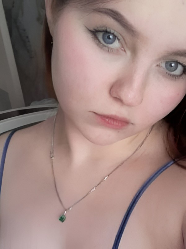 Алина привлекательная девушка из Томска цена от 3000 руб