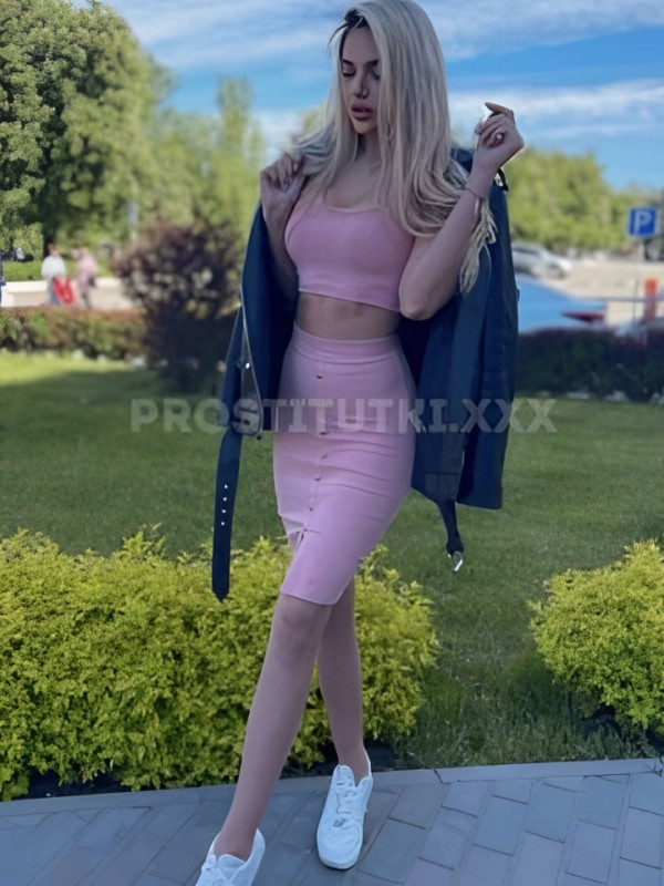 Галя привлекательная девушка из Томска цена от 10000 руб