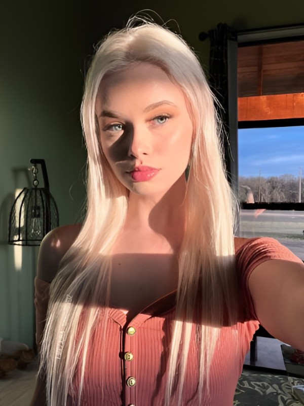 Раиса привлекательная девушка из Томска цена от 2000 руб