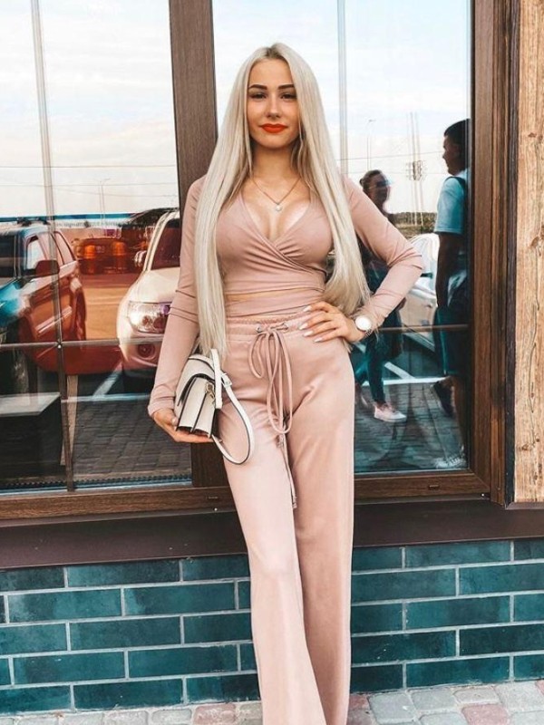 🎥 Лида привлекательная девушка из Томска цена от 5000 руб