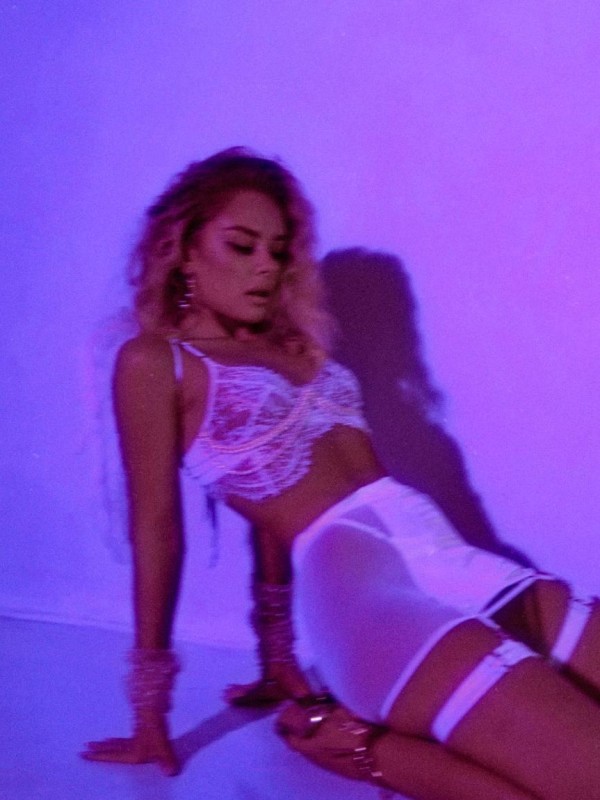 Лиля привлекательная девушка из Томска цена от 4000 руб